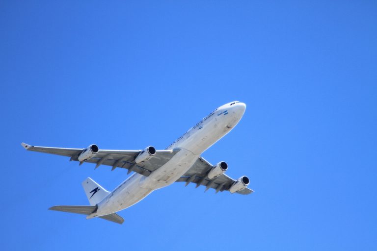Dhaka to Bahrain Flight Information