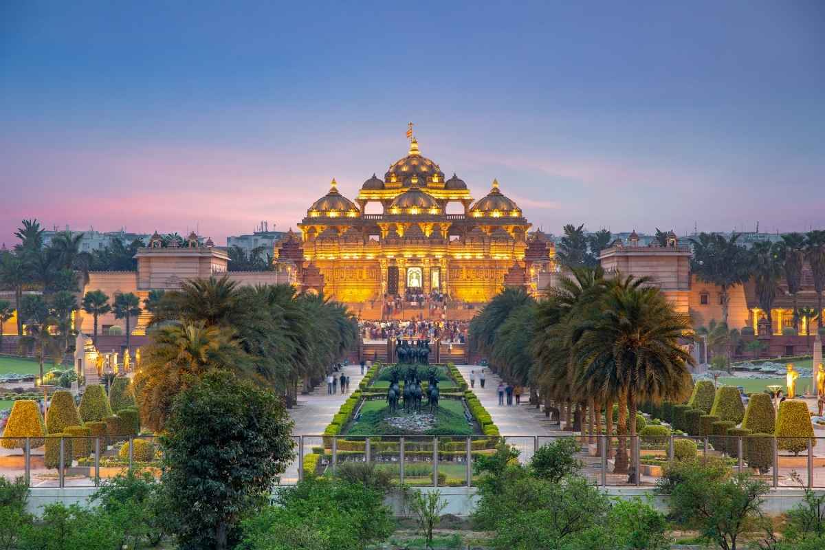 Cheapest Flight Dhaka To Delhi